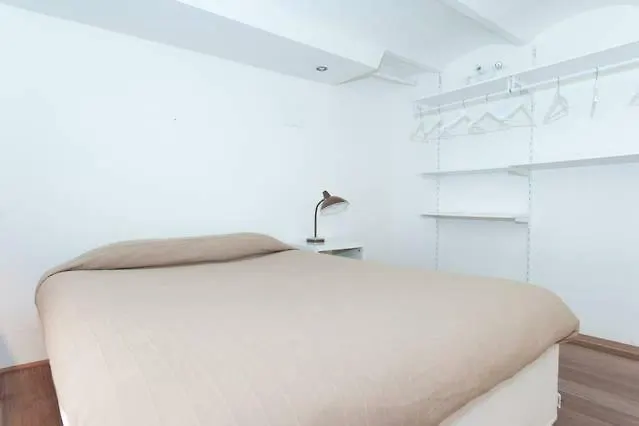 Apartments With Access To Rooftop Terrace Seville 0*,